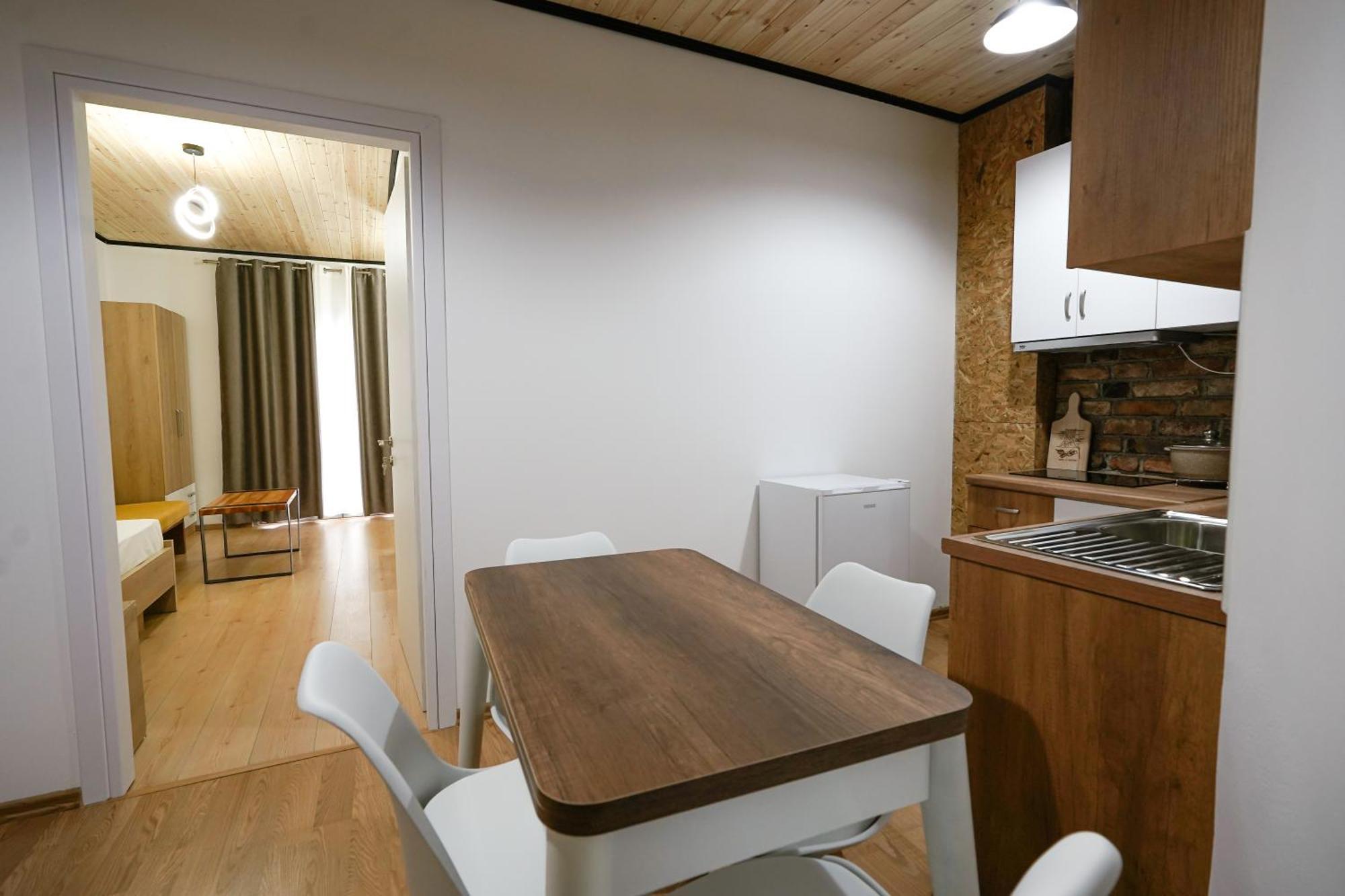 Ora Apartment Gjirokaster Exterior photo